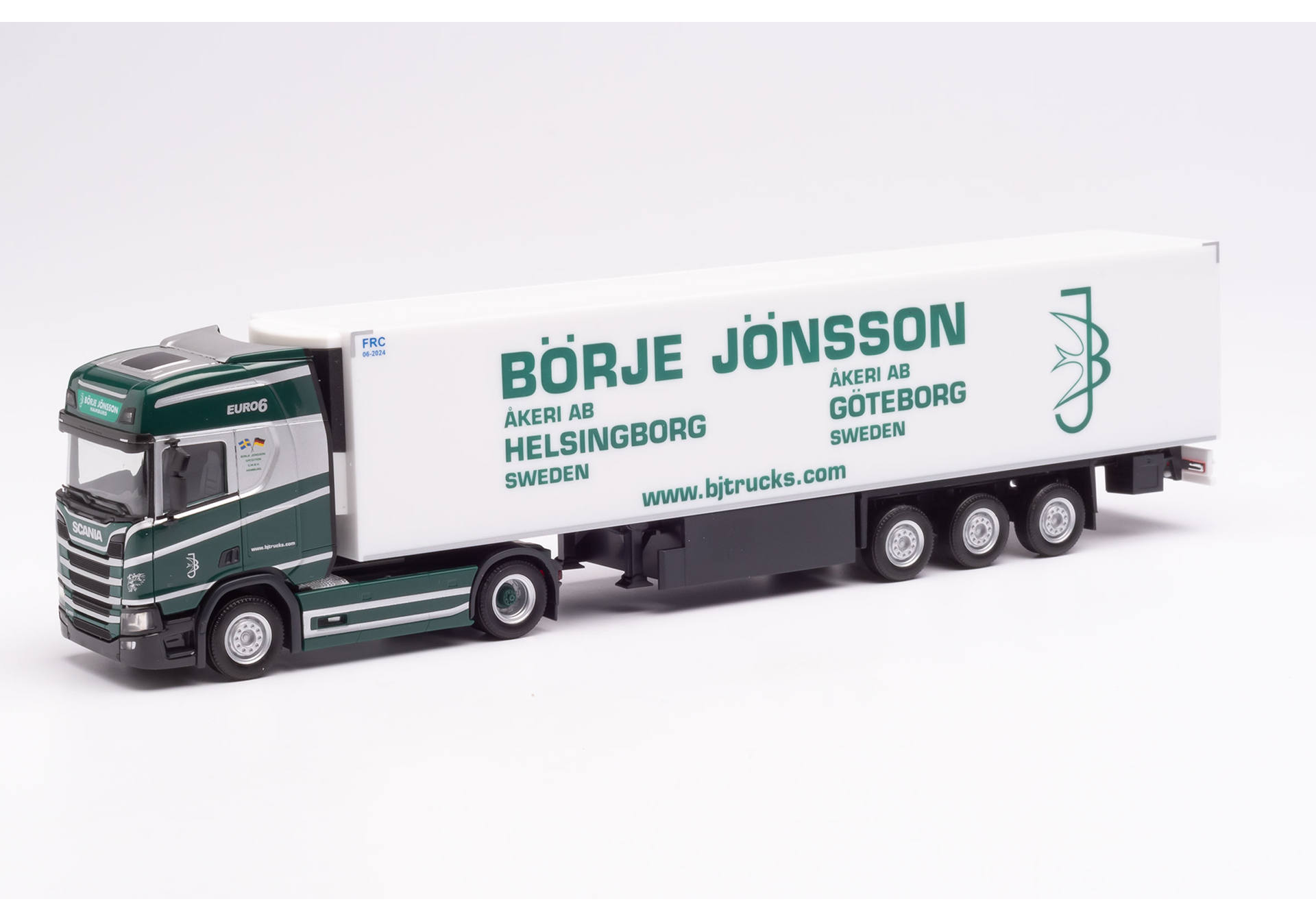 Scania CR 20 HD Kühlkoffer-Sattelzug „Börje Jönsson“