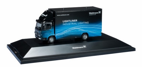 Mercedes-Benz Atego case truck