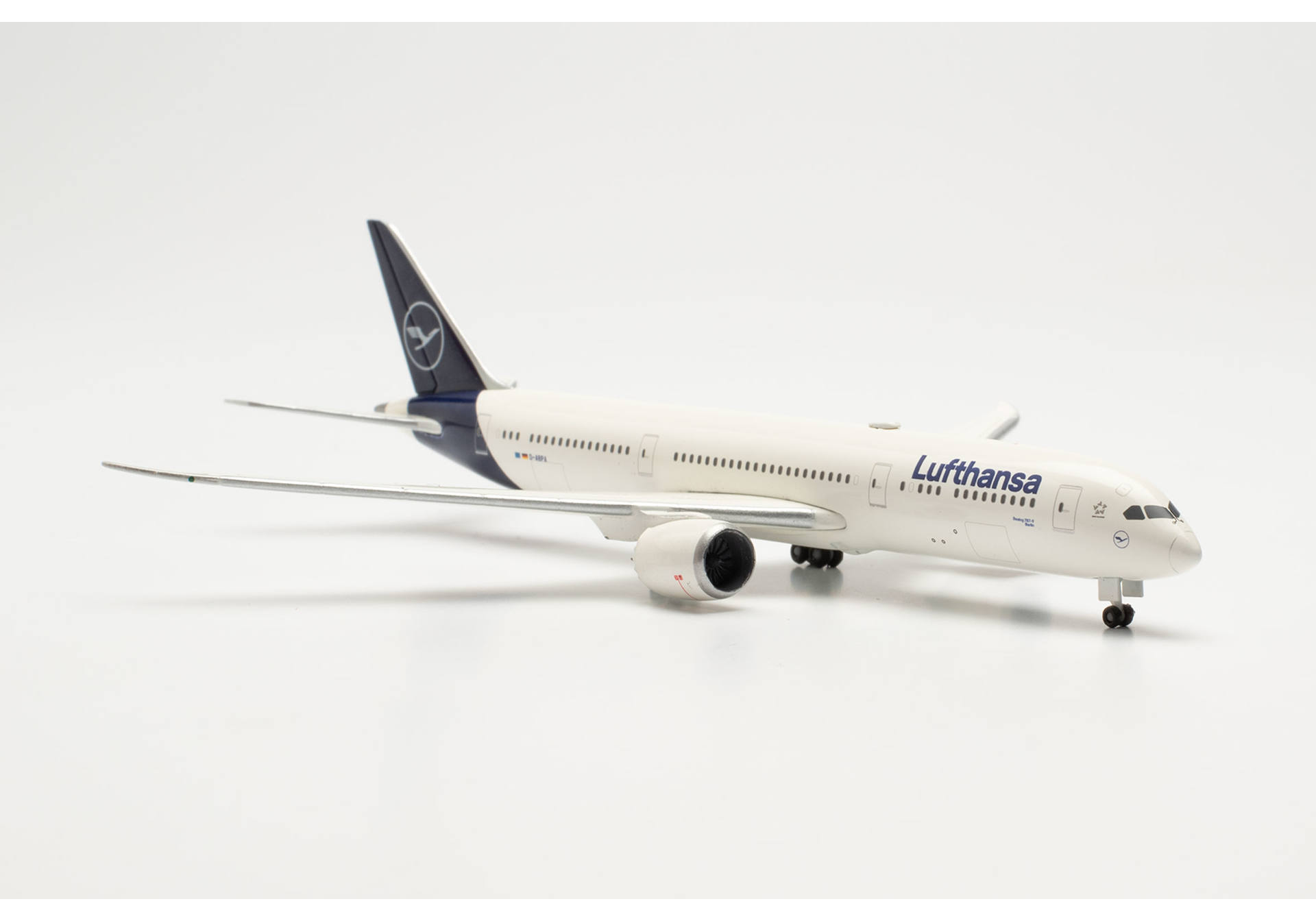 Herpa Lufthansa Boeing 787 9 Dreamliner D Abpa Berlin” 535946