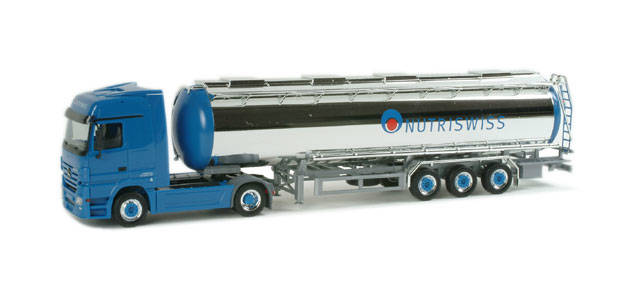 Mercedes-Benz Actros LH jumbo tank semitrailer "Nutriswiss"