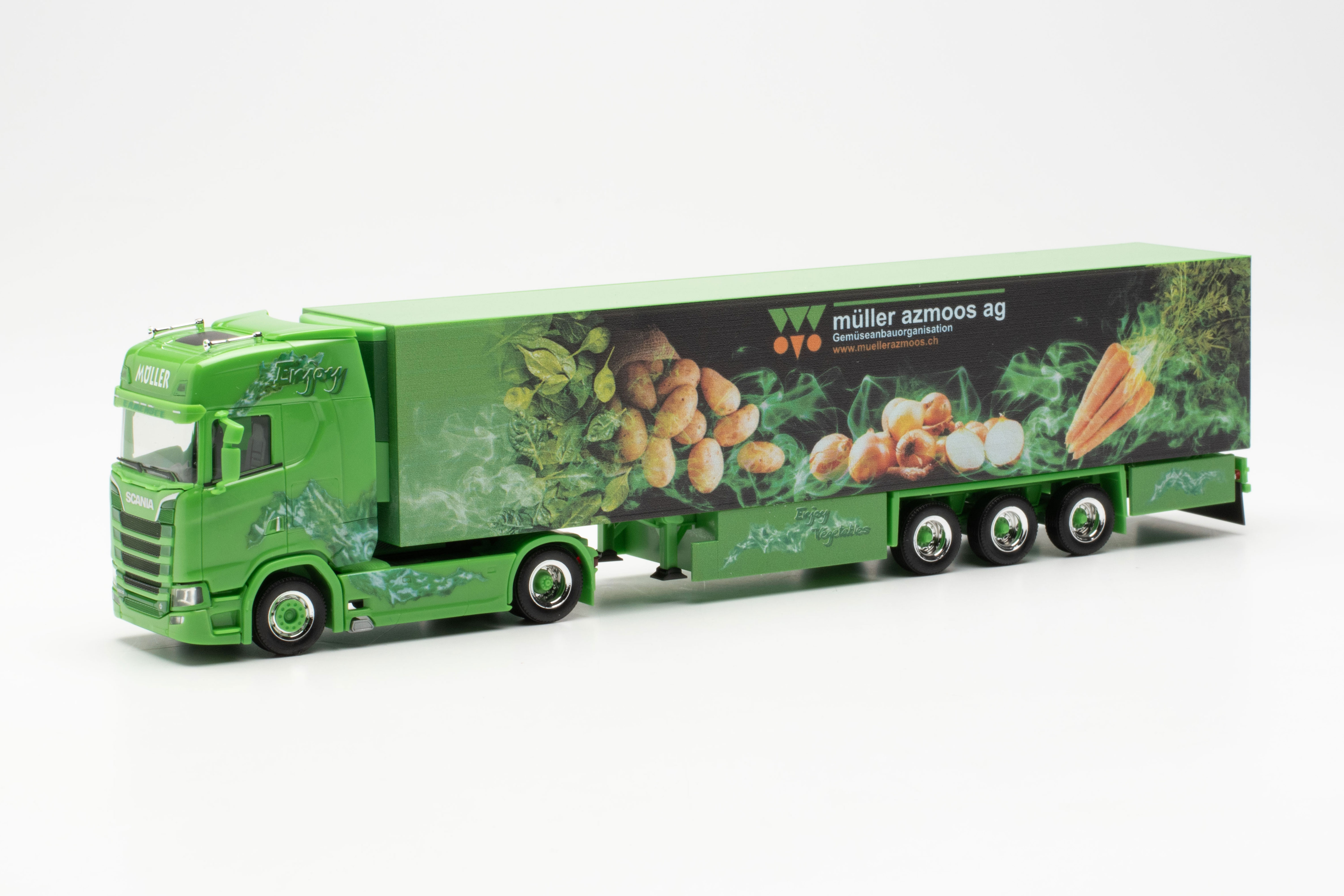 Scania CS 20 HD refrigerated box semitrailer "Müller" (Swiss)