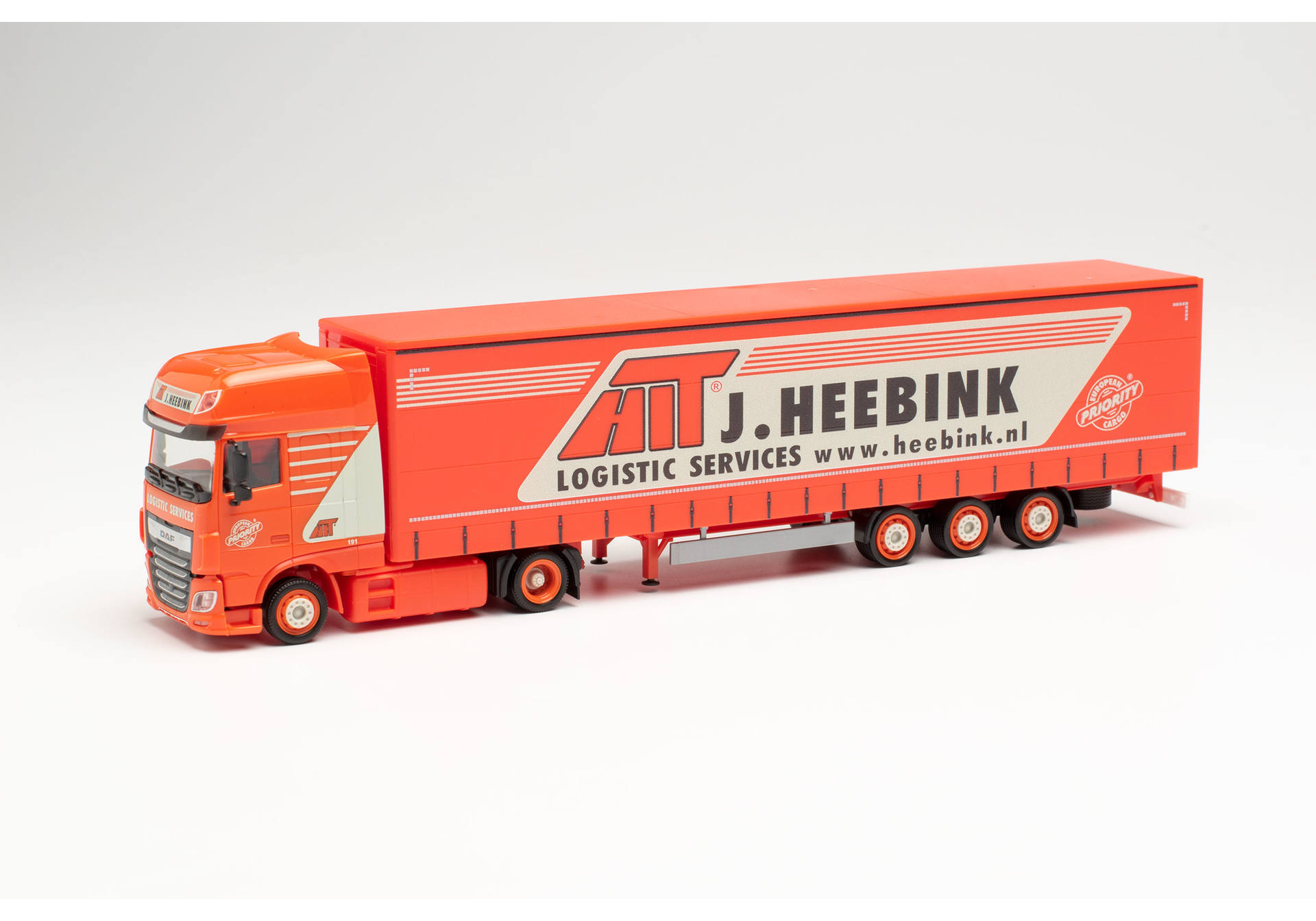 Volvo FH DAF XF SSC lowliner curtainside semitrailer „Heebink“