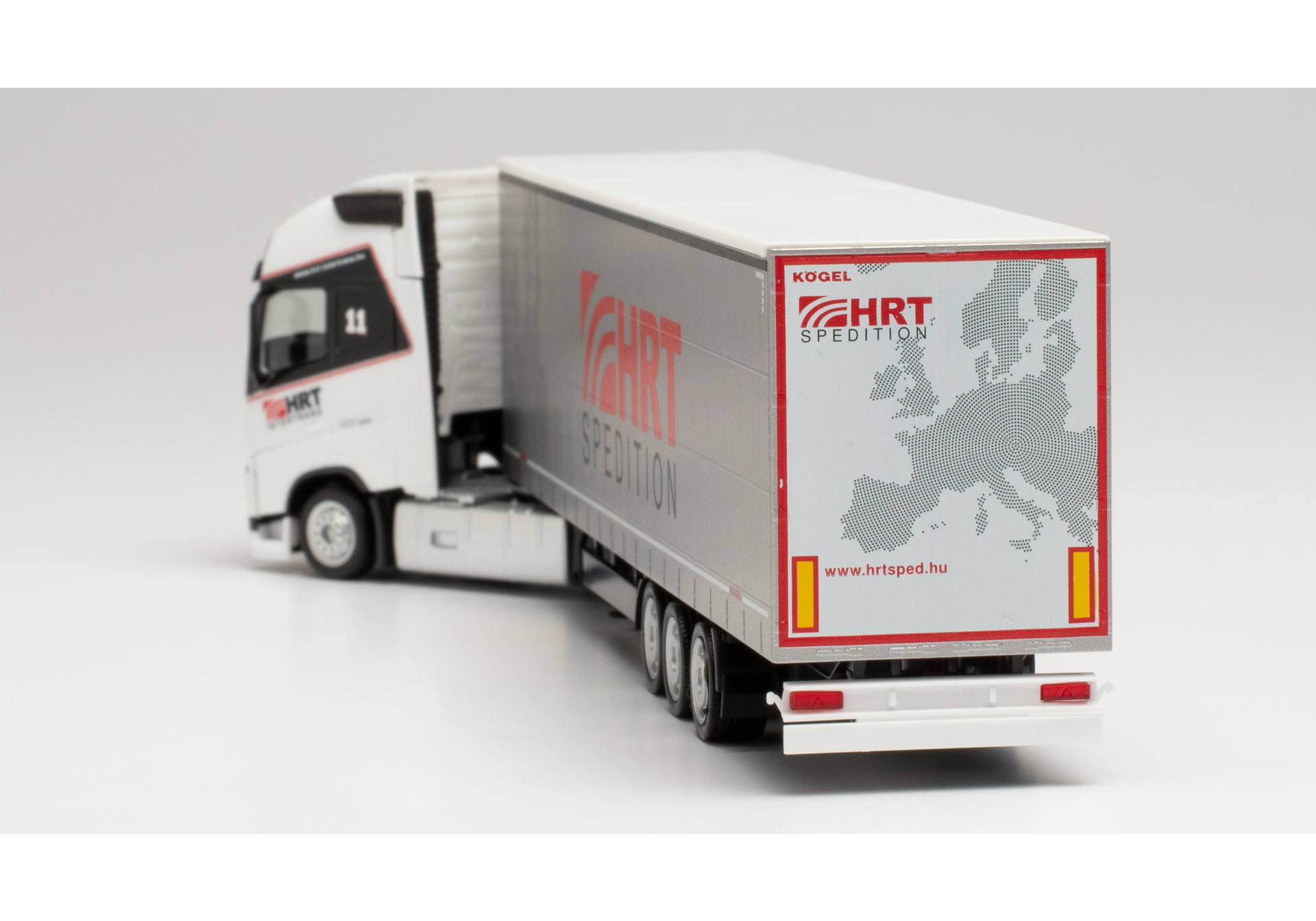 Volvo FH GL '13 Jumbo Tarpaulin Semi-Truck "HRT"