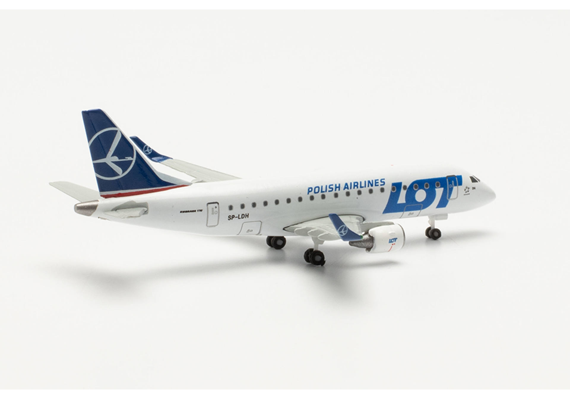 LOT Polish Airlines Embraer E170 – SP-LDH