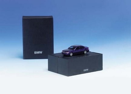 BMW 7er "Horn" special packaging