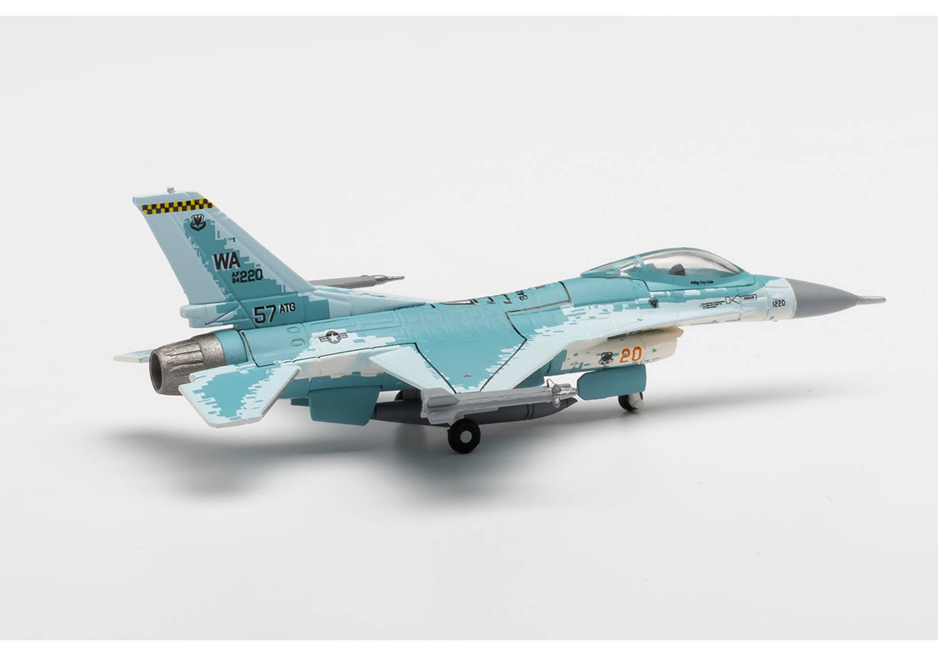 U.S. Air Force Lockheed Martin F-16C Fighting Falcon - 64th Aggressor Squadron, Nellis Air Base „Ghost“ – 84-1220