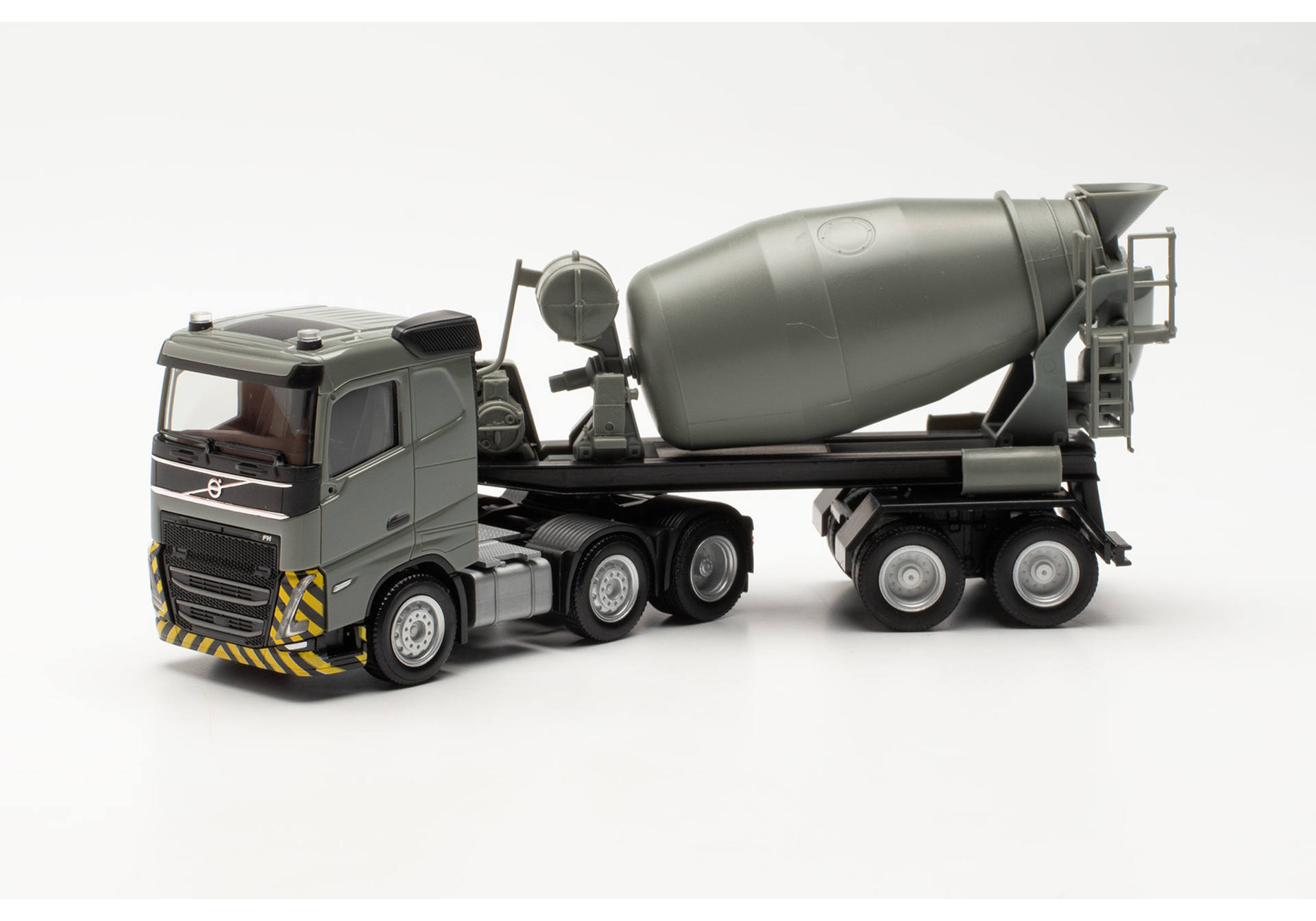 Volvo FH flat roof 2020 (6x2) concrete mixer semitrailer , grey/yellow
