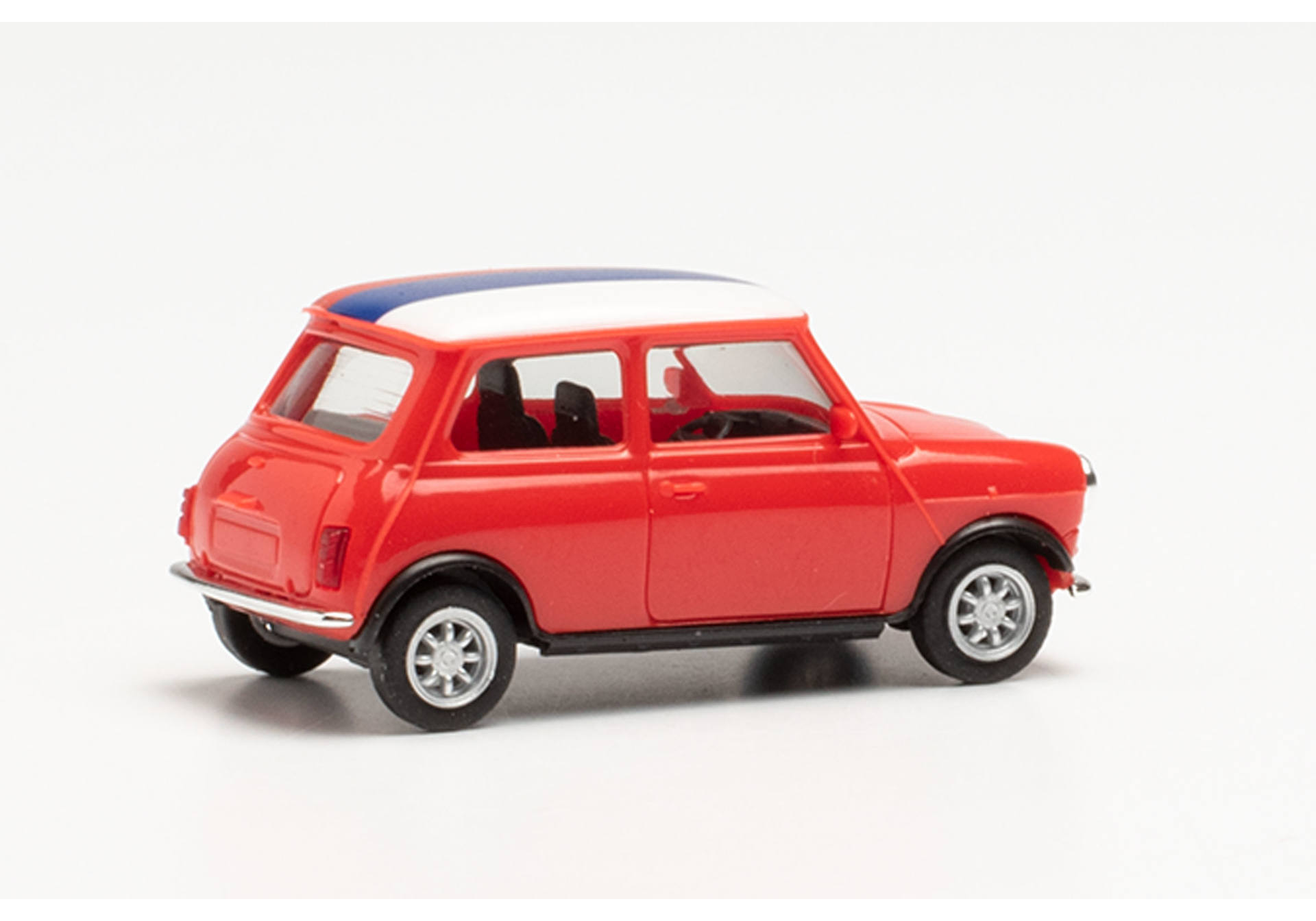 Mini Cooper EM 2021, Russland