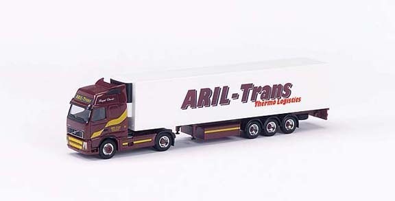Volvo FH 12 (NEW) Catchel case sailing procession