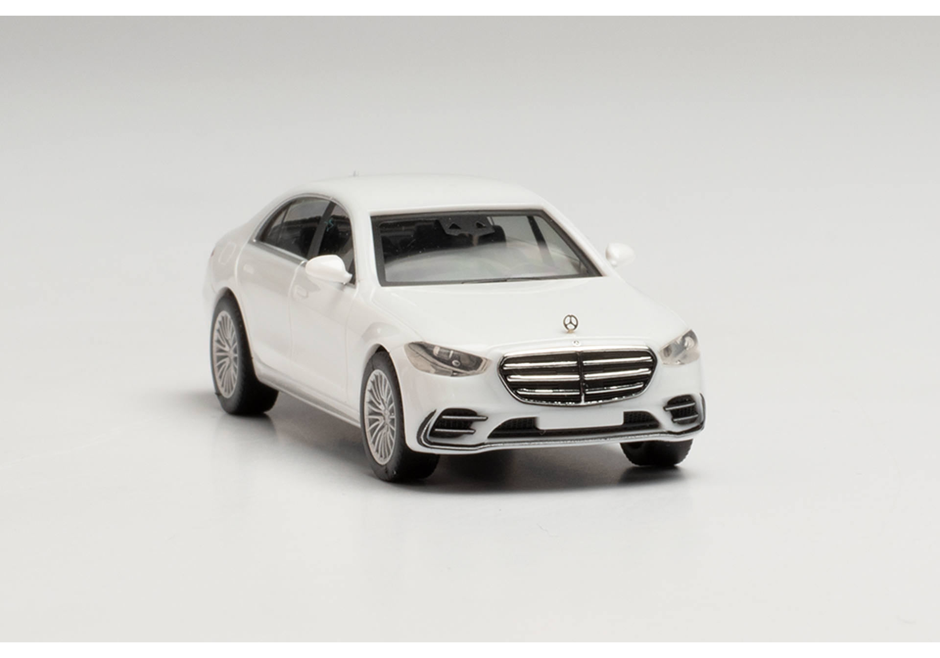 Mercedes-Benz S-Klasse, weiß