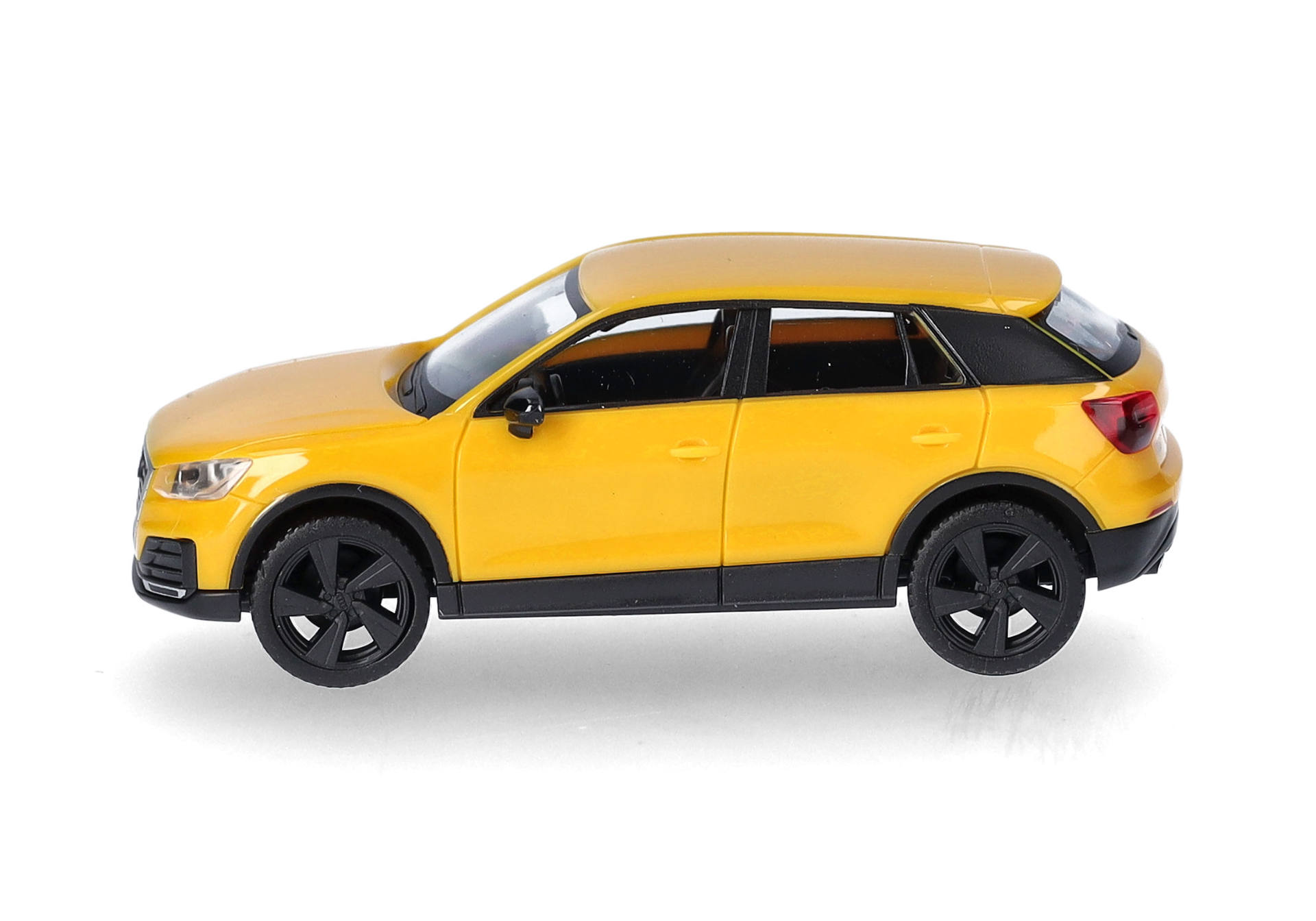 Audi Q2, vegas yellow