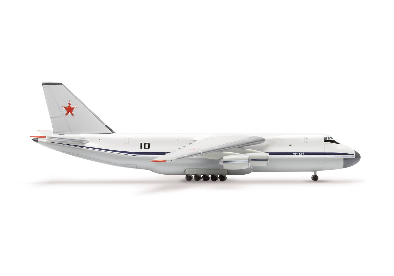 Soviet Air Force Antonov AN-124