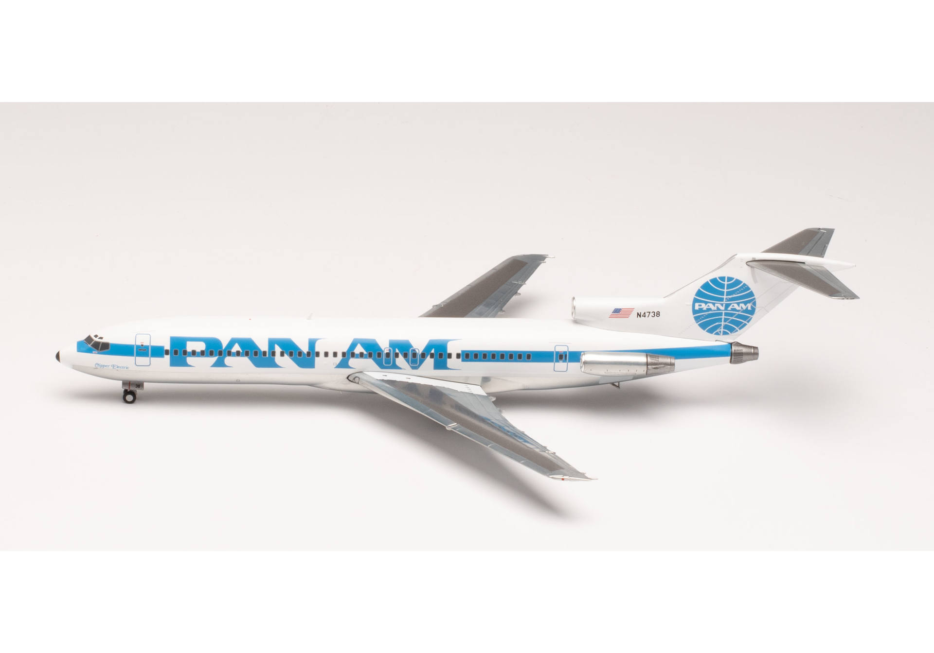 Pan Am Boeing 727-200 - Billboard with cheatline test livery - N4738 “Clipper Electric”