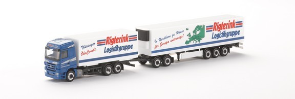 Mercedes-Benz Actros LH '08 (2544) Euro Combi-Cool Case hanger train