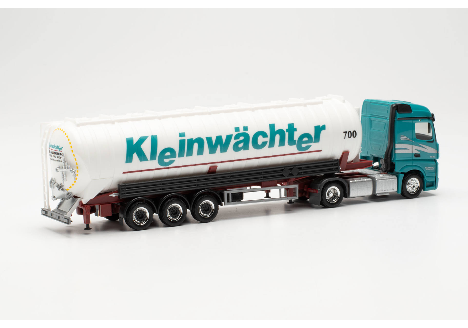 Mercedes-Benz Actros `18 Streamspace Saugsilo-Sattelzug „Kleinwächter“ (Nordrhein-Westfalen/Hallenberg)