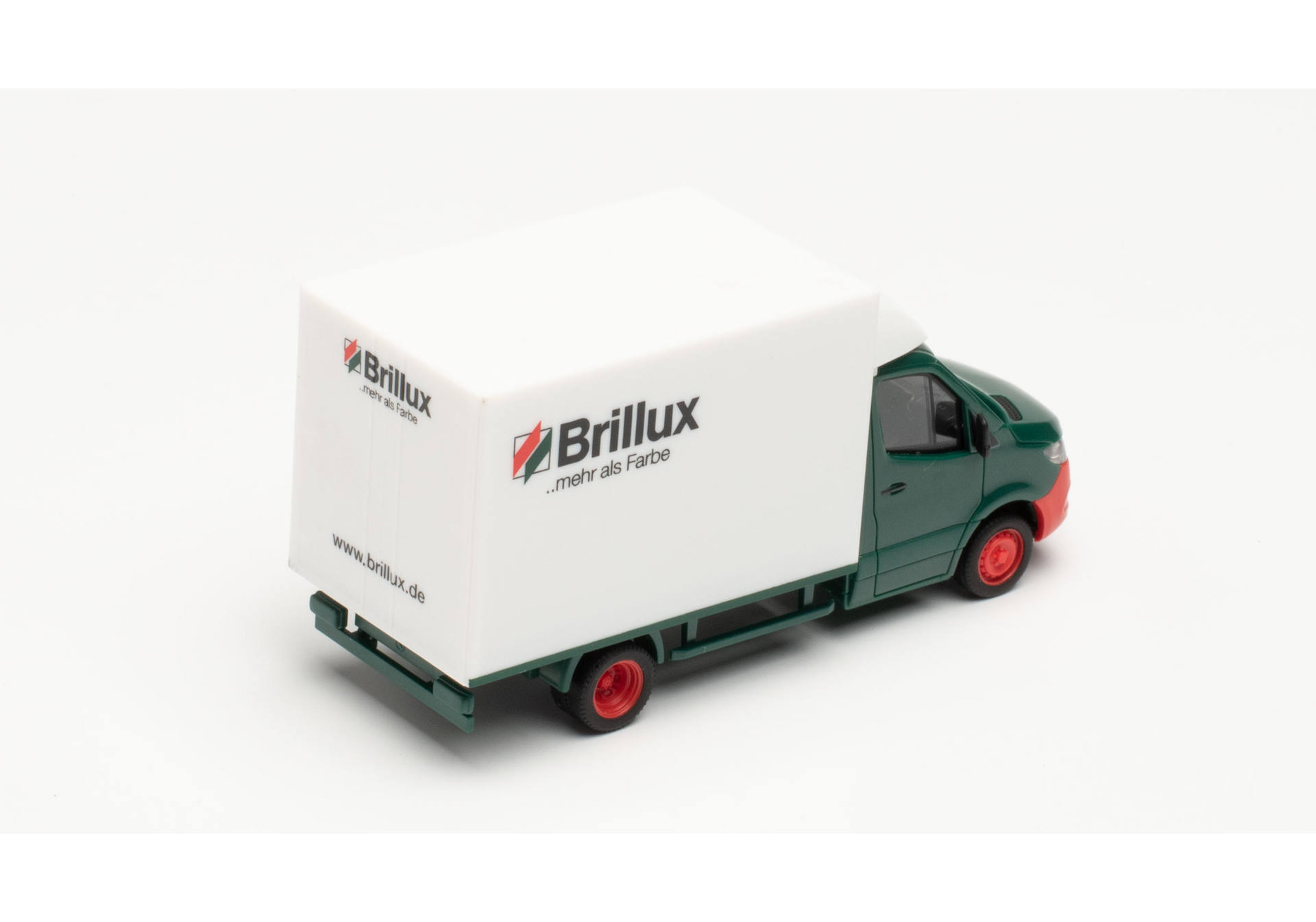 Mercedes-Benz Sprinter ‘18 box truck “Brillux Farben”