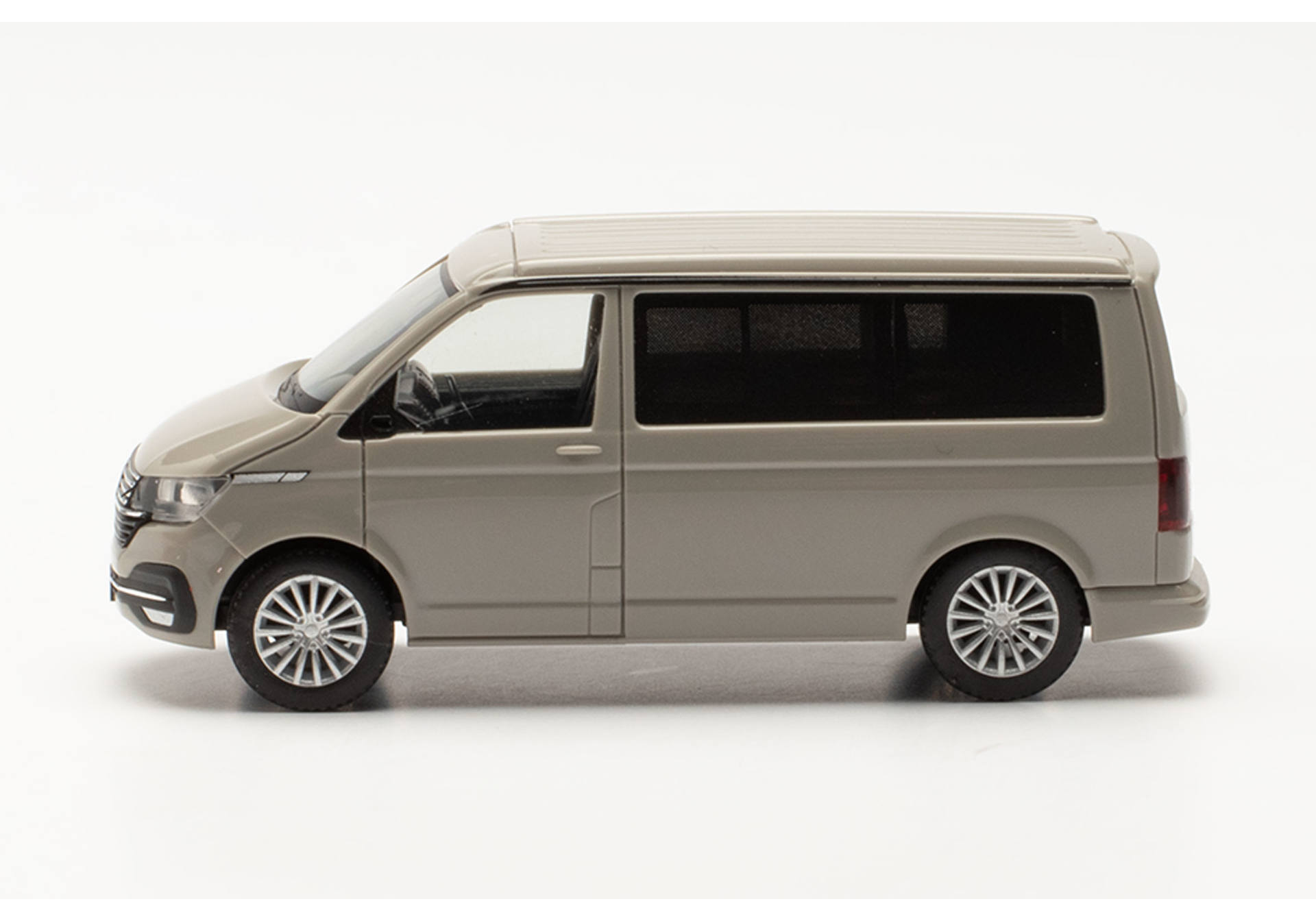 Volkswagen (VW) T 6.1 California Ocean, ascotgrau