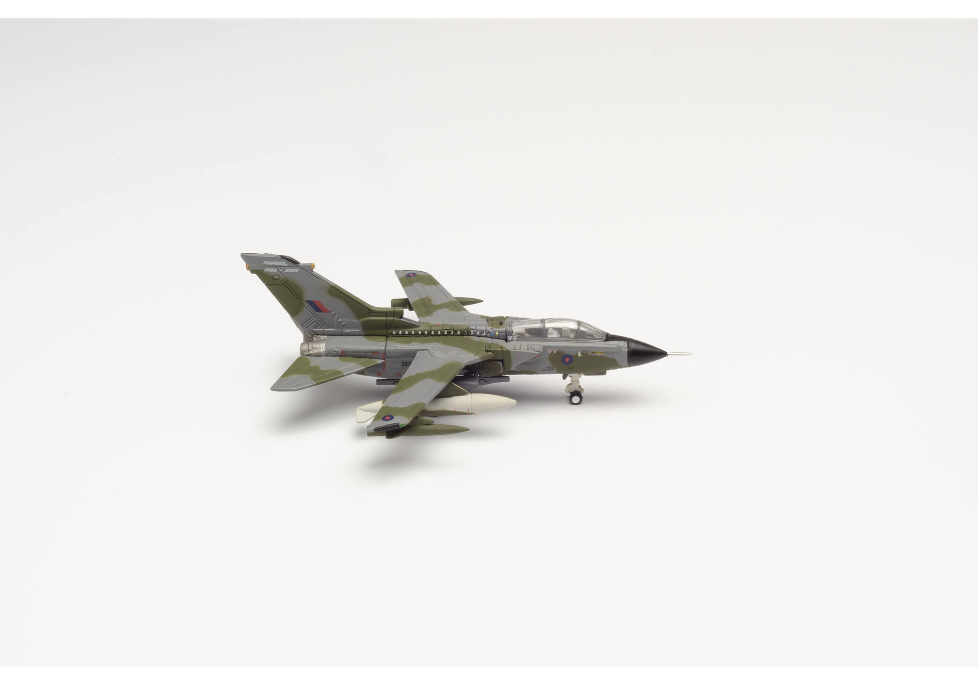 Panavia Tornado GR.4 - No 31 Squadron - Tornado Farewell (Camouflage scheme)