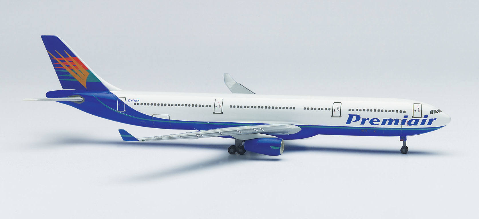 Premiair Airbus A330-300