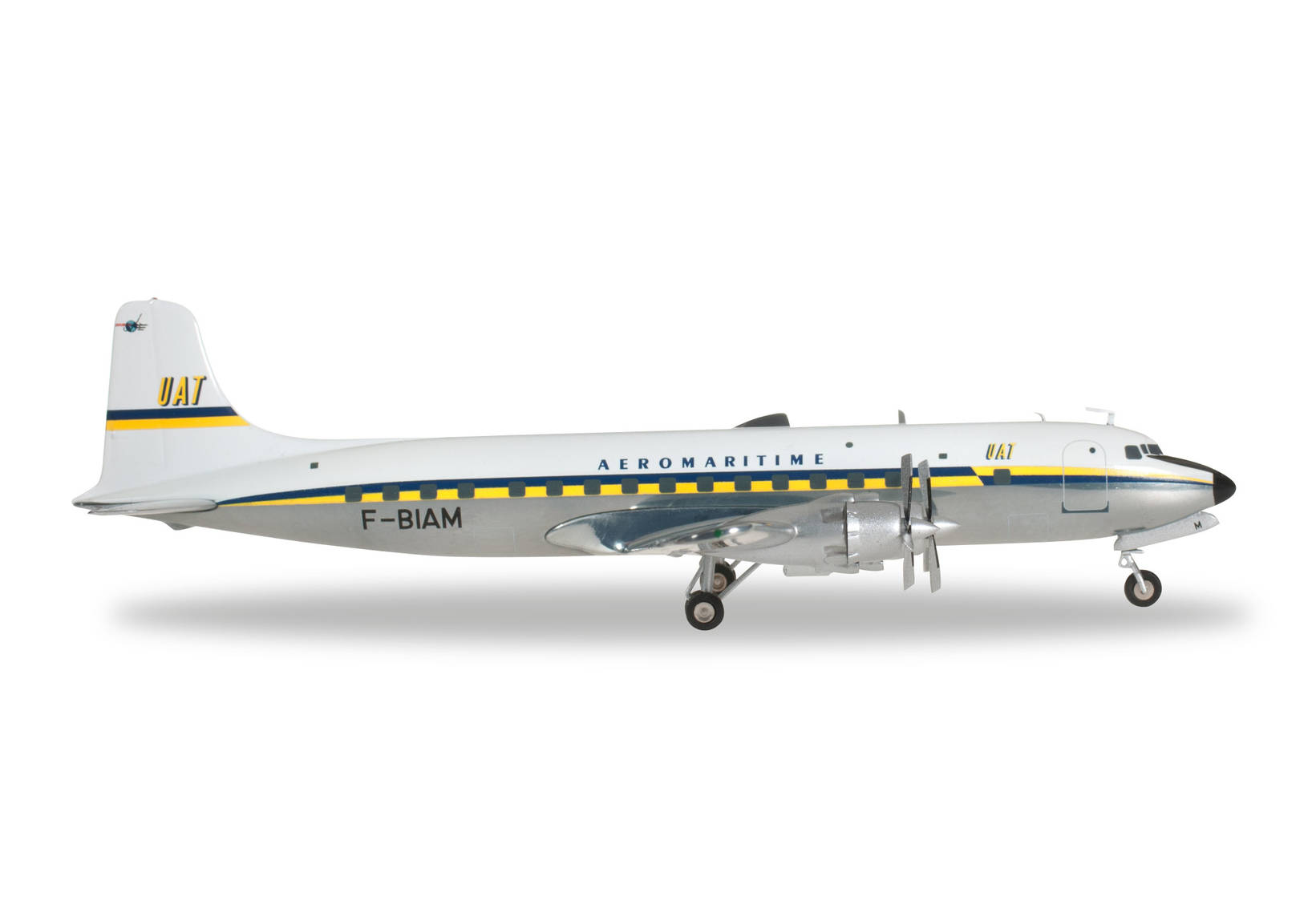UAT - Union Aéromaritime de Transport (late colors) Douglas DC-6B