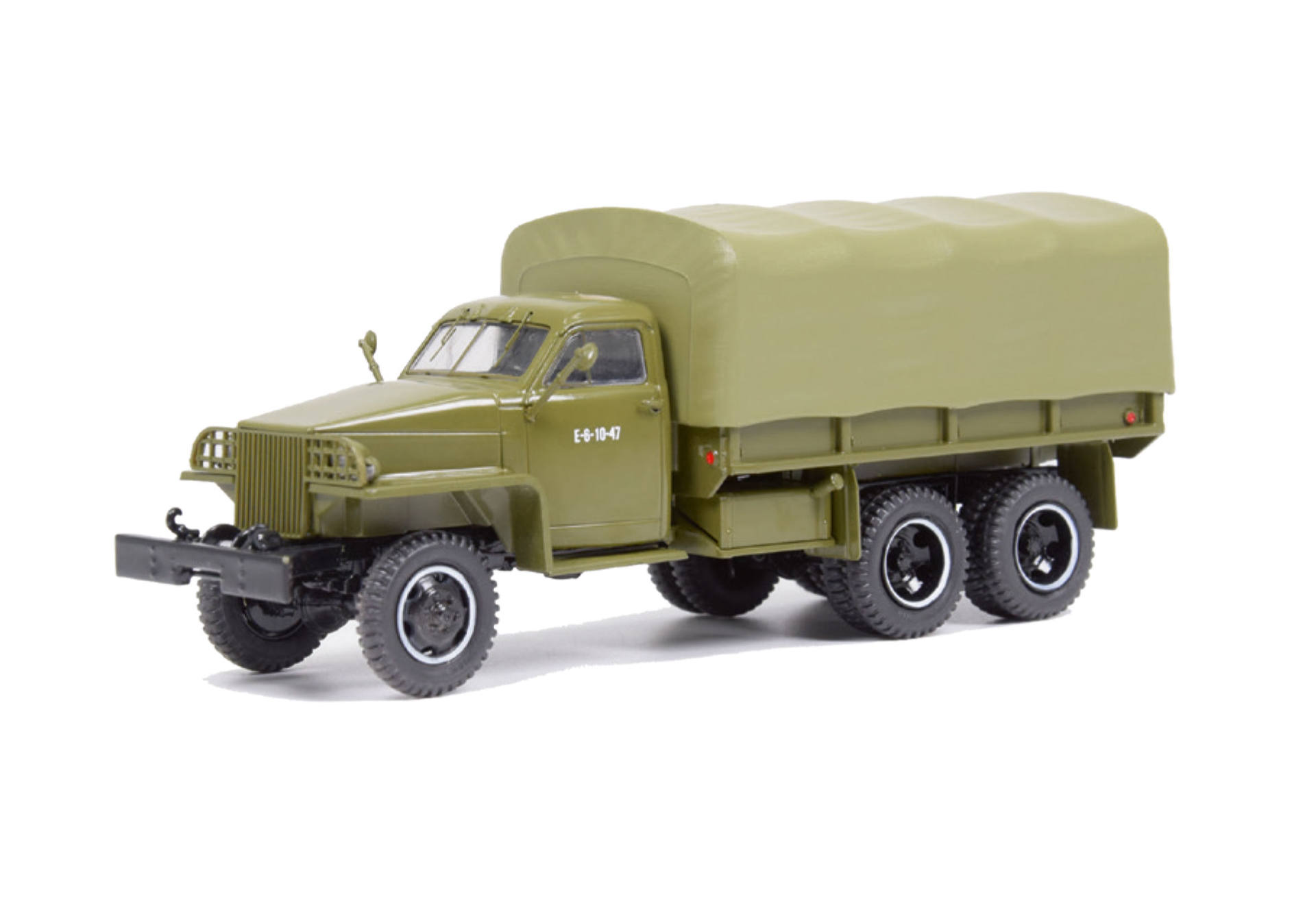Studebaker US6 U4 with tent and winch