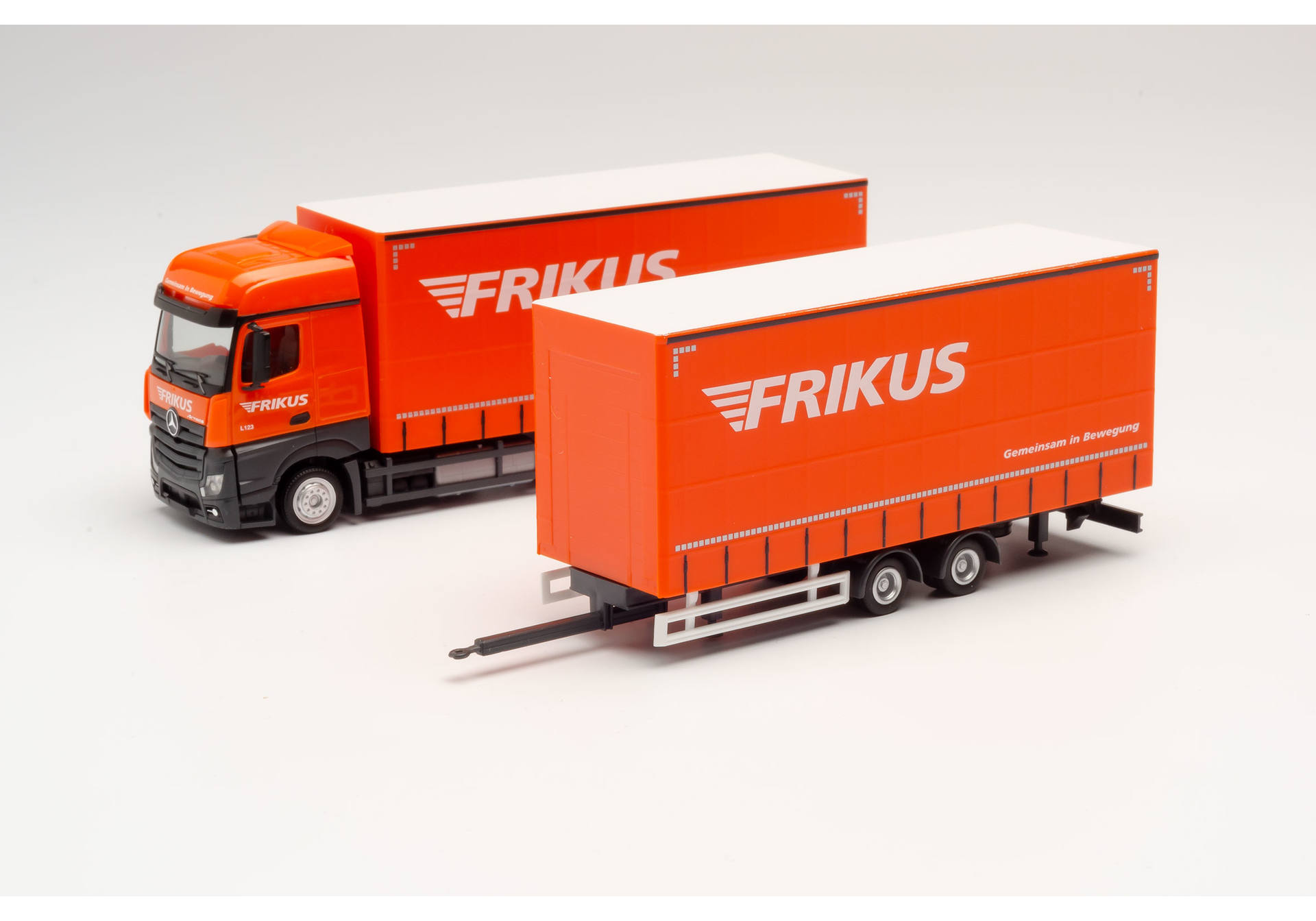 Mercedes-Benz Actros Bigspace Volumen-Hängerzug "Frikus" (A)