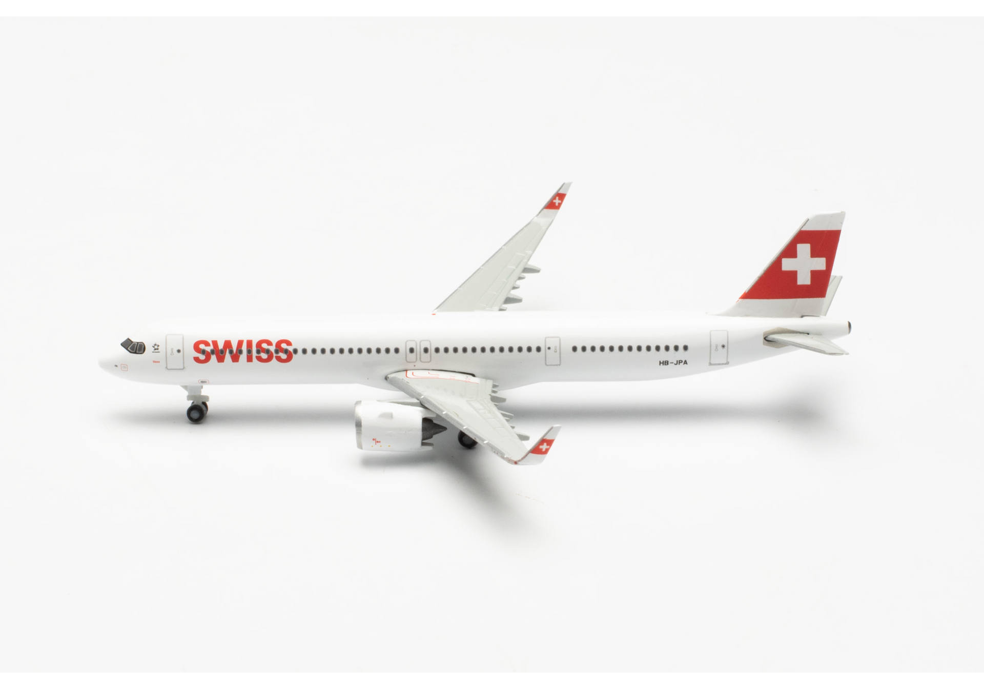 Swiss International Air Lines Airbus A321neo – HB-JPA “Stoos”