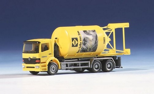 Mercedes-Benz Atego-Silowechenader 3a