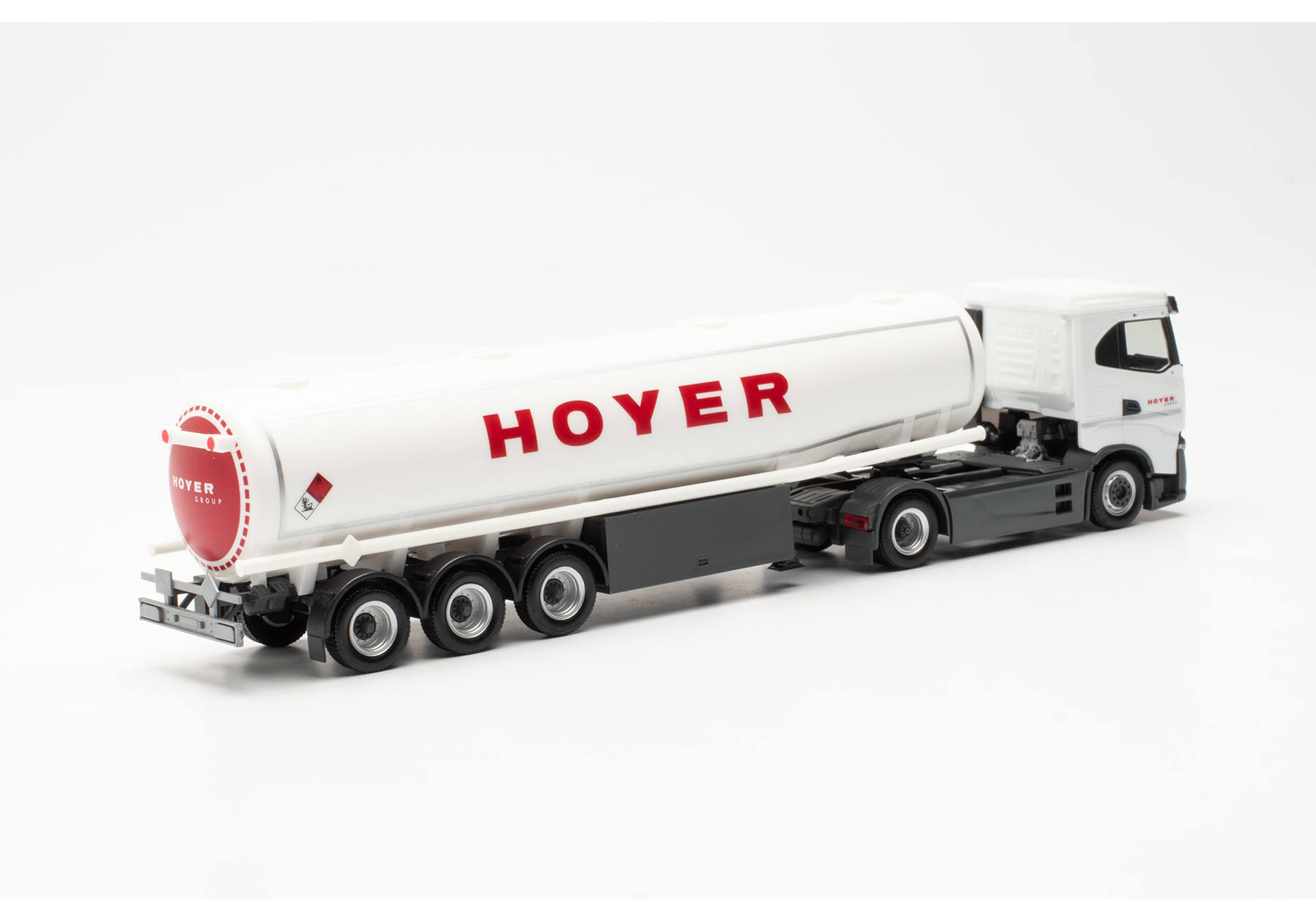 Iveco S-Way ND Benzintank-Sattelzug „HOYER“ (Hamburg)