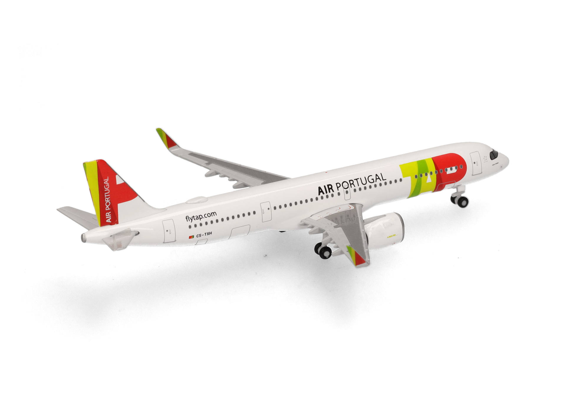 TAP Air Portugal Airbus A321neo – CS-TXH “Pedro Teixeira”