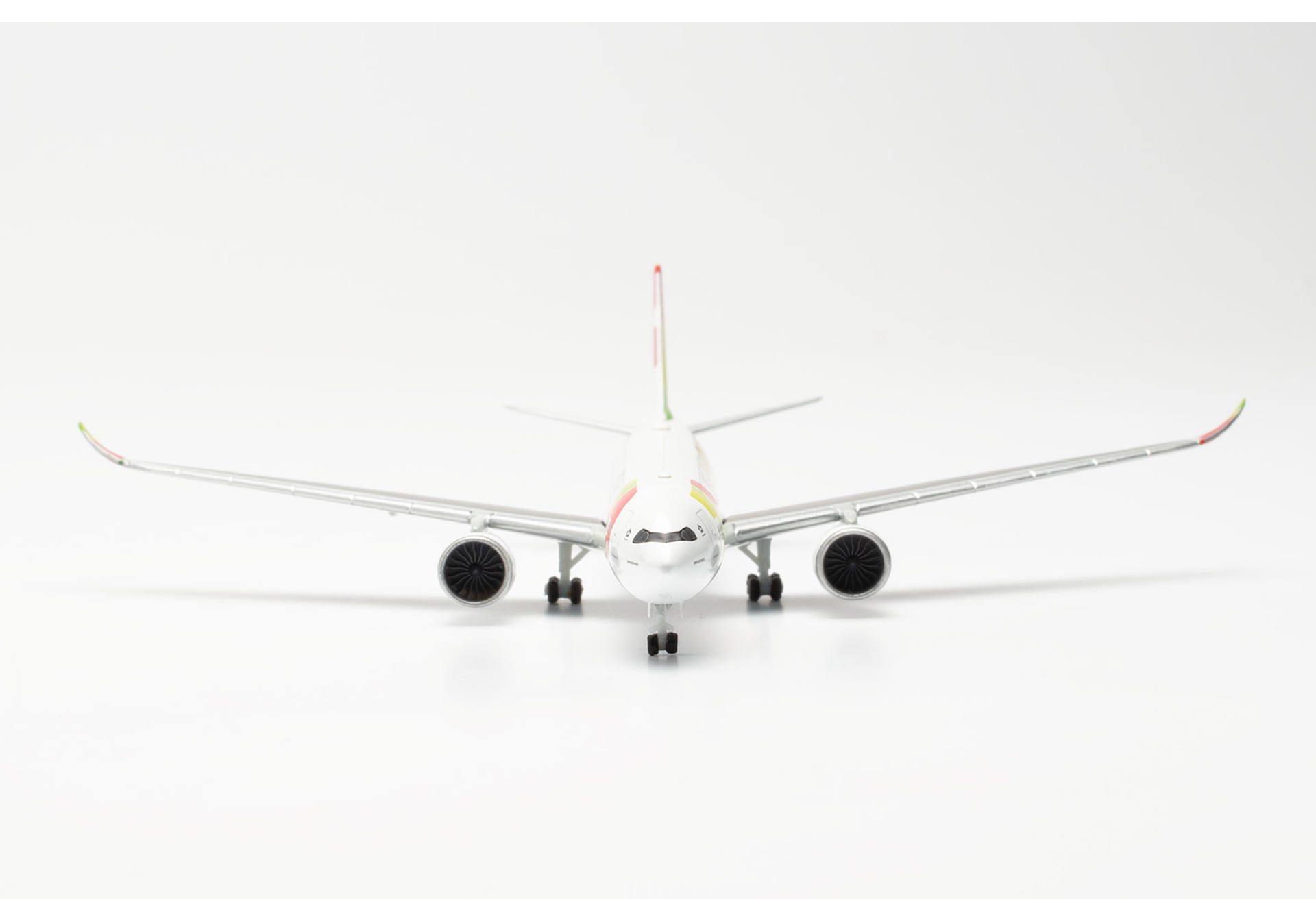 TAP Air Portugal Airbus A330-900neo – 75 Years - CS-TUD