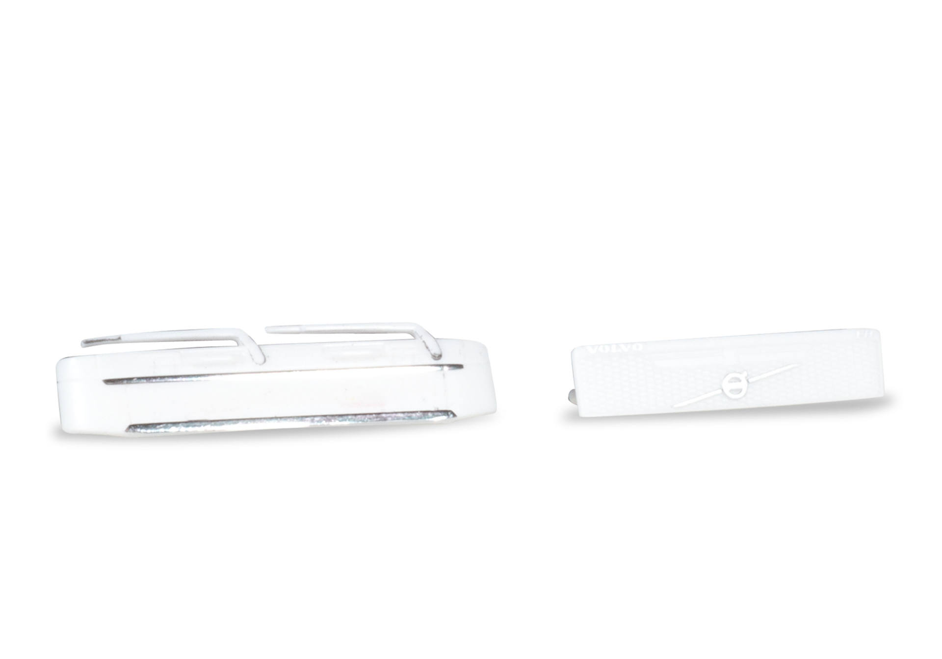 Accessories Panels Volvo without Logo, grill with logo, WhiteContent: (4 pieces)