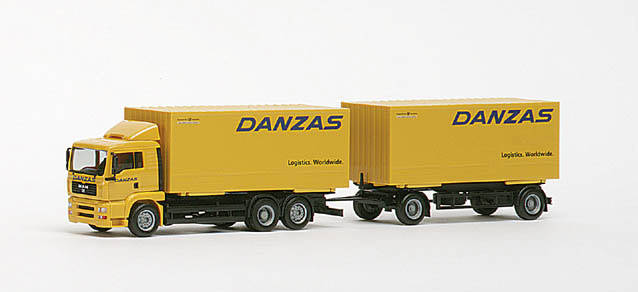 MAN TGA L Tulo-Combi box trailer "DANZAS"