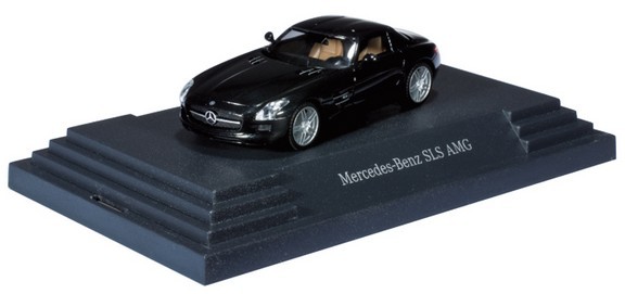 Mercedes-Benz SLS