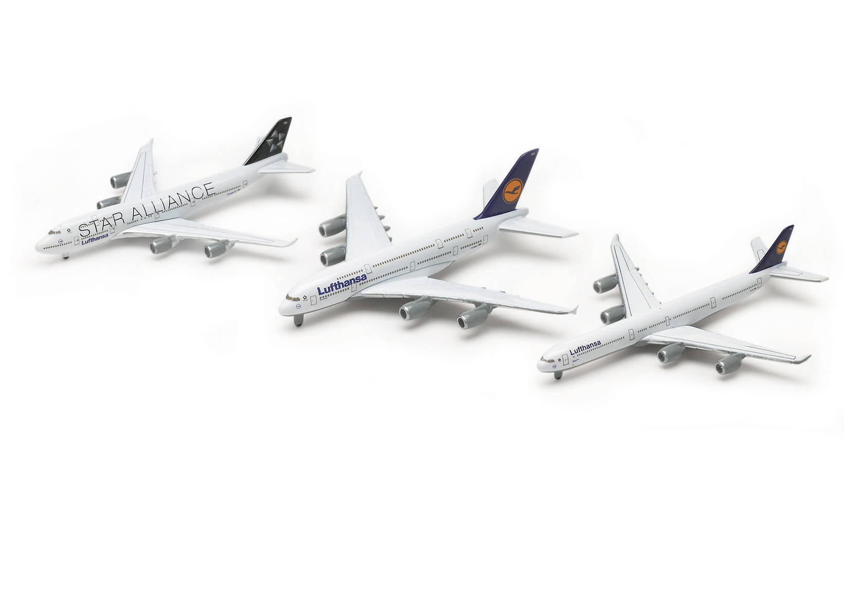 Lufthansa set including A380, B747 Star Alliance, A340-600