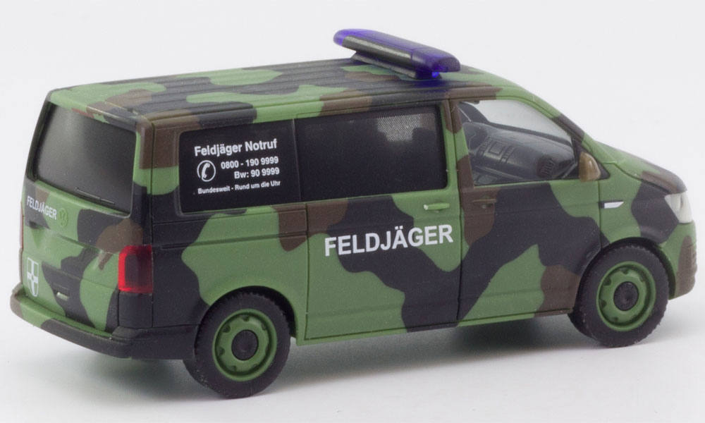 Volkswagen (VW) T6 Bus Flecktarn „Bundeswehr / Feldjäger“