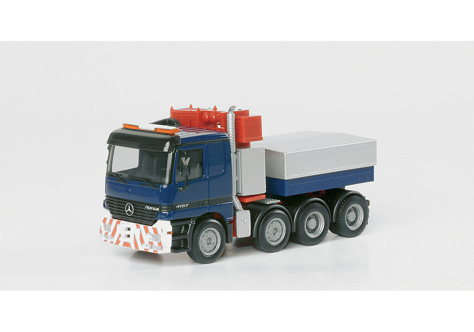 Mercedes-Benz Actros Titan heavy load tractor