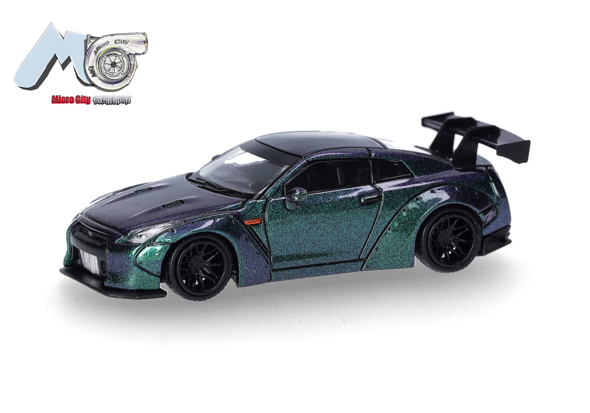 MicroCity: Nissan GTR 35 (2007-2012), Flip-Flop