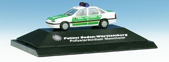 Opel vectra notchback