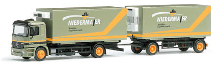 Mercedes-Benz ACTROS M AChühlküfer hanger train 2A/2A