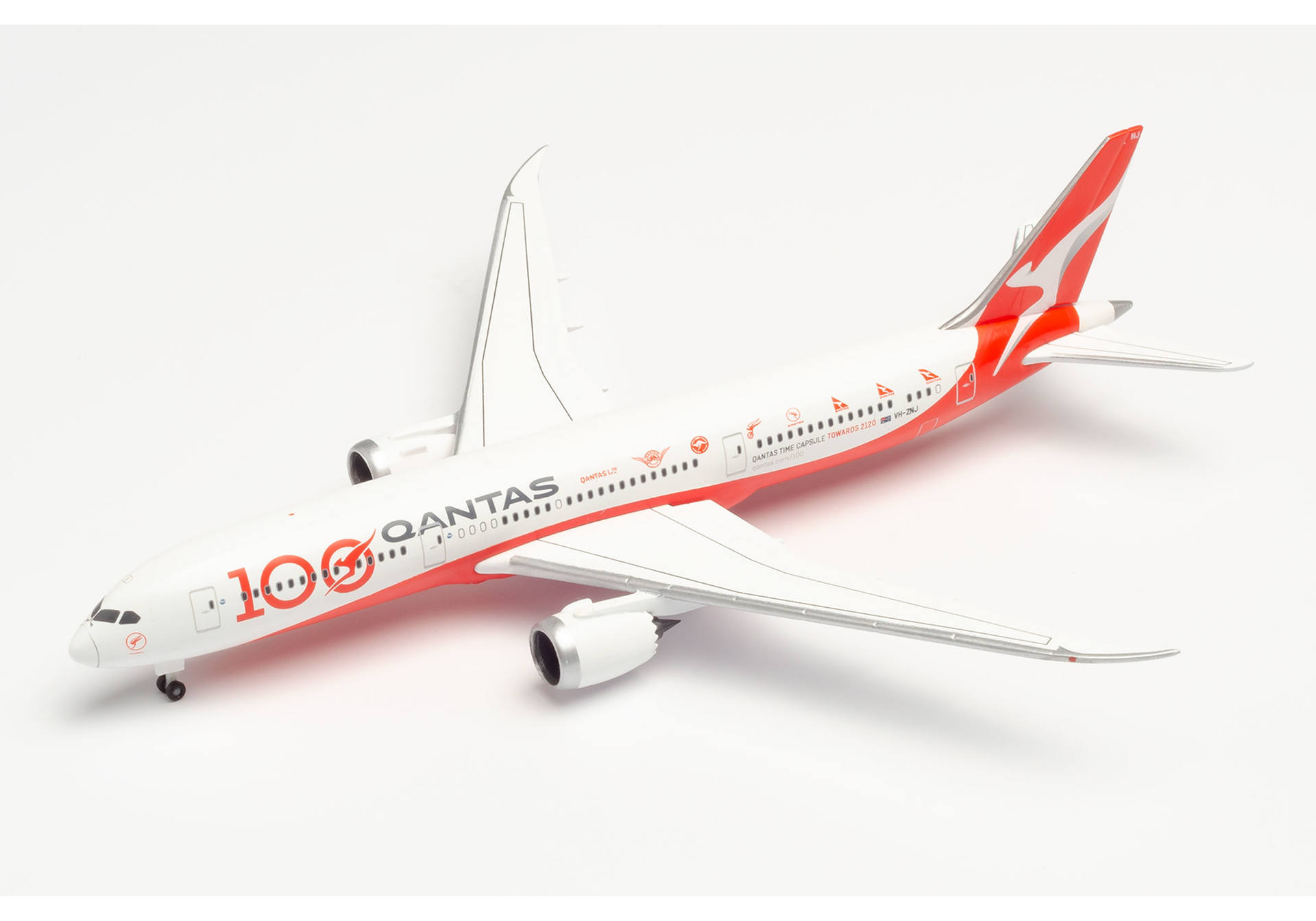 Qantas Boeing 787-9 Dreamliner - 100th Anniversary "Longreach"