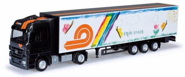 Mercedes-Benz Actros l case-saddle train