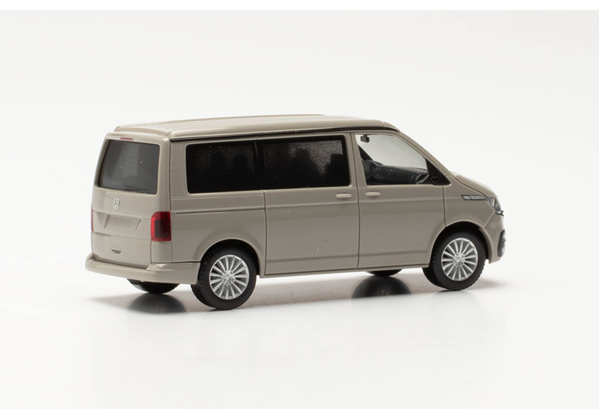 Volkswagen (VW) T 6.1 California Ocean, ascotgrau
