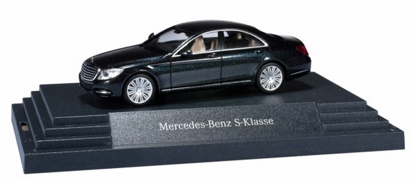 Mercedes-Benz S-Class 2013