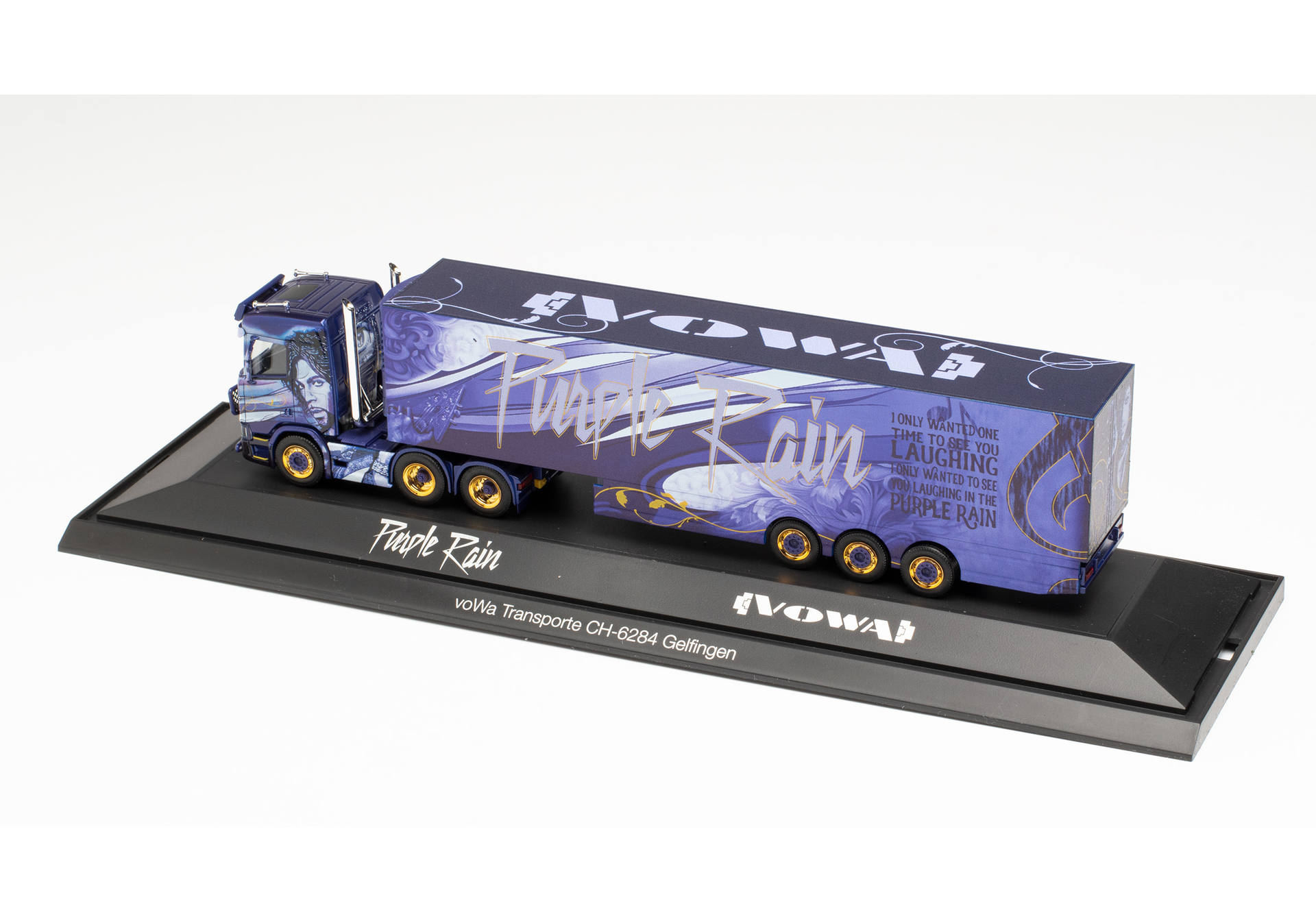 Scania CR 20 ND 6x4 Kühlkoffer-Sattelzug „Von Wartburg / Purple Rain“