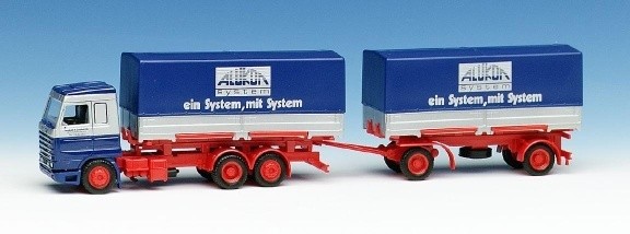 Scania 143 m streamline interpreting plane hanger train 3A/2A