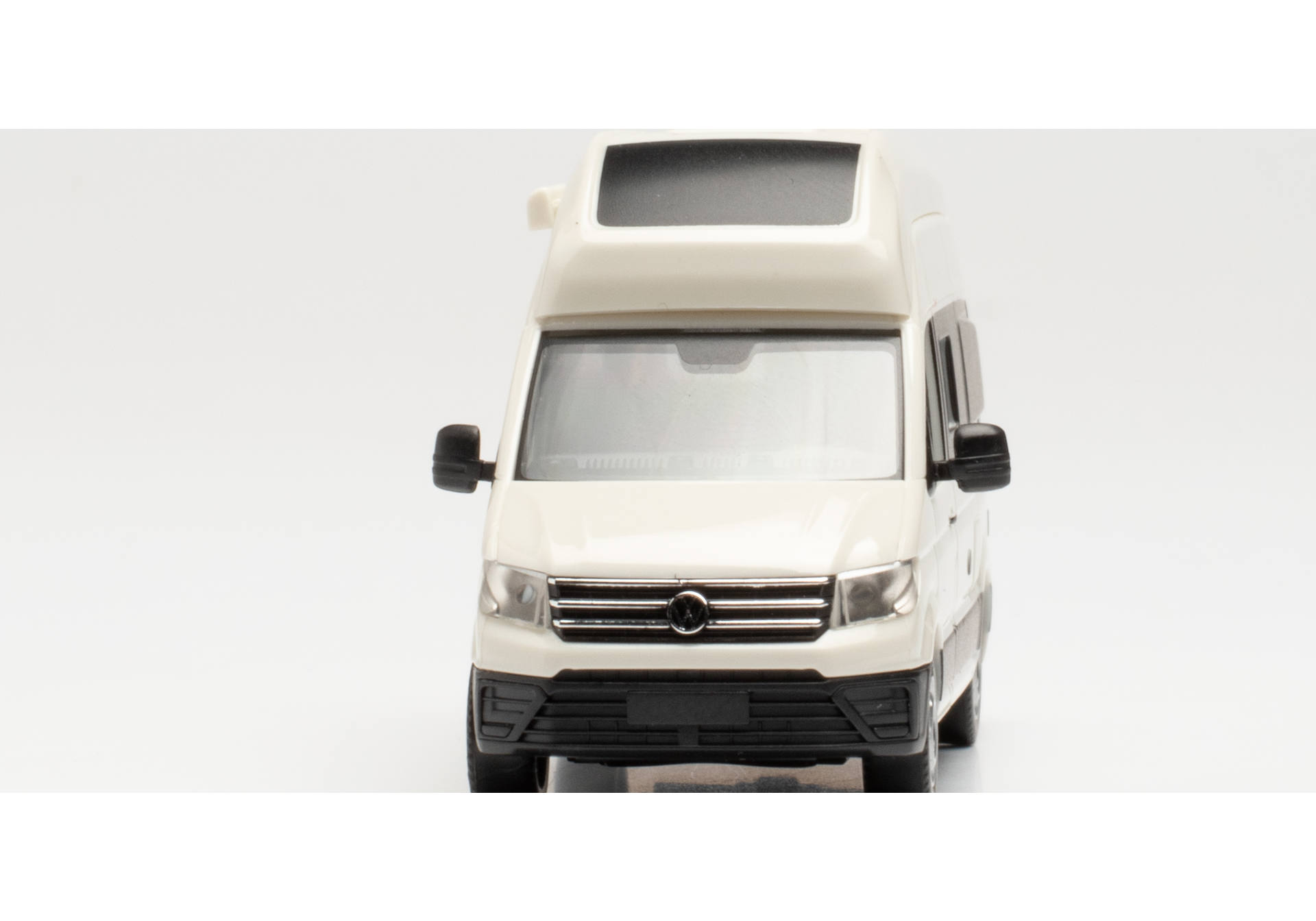 Volkswagen Crafter Grand California 600, candy white