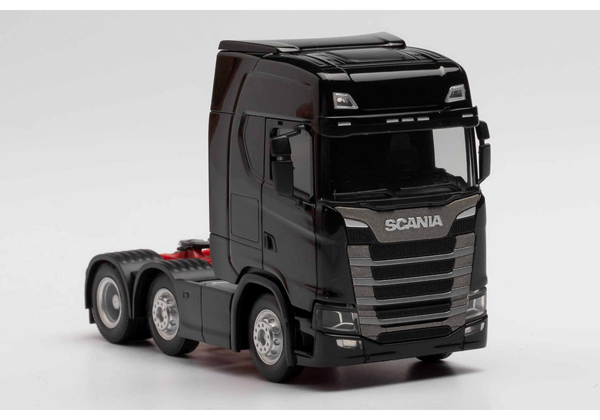 Scania CS HD 6x2 Zugmaschine, schwarz