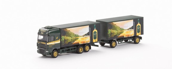 DAF XF Curtain Planning Train