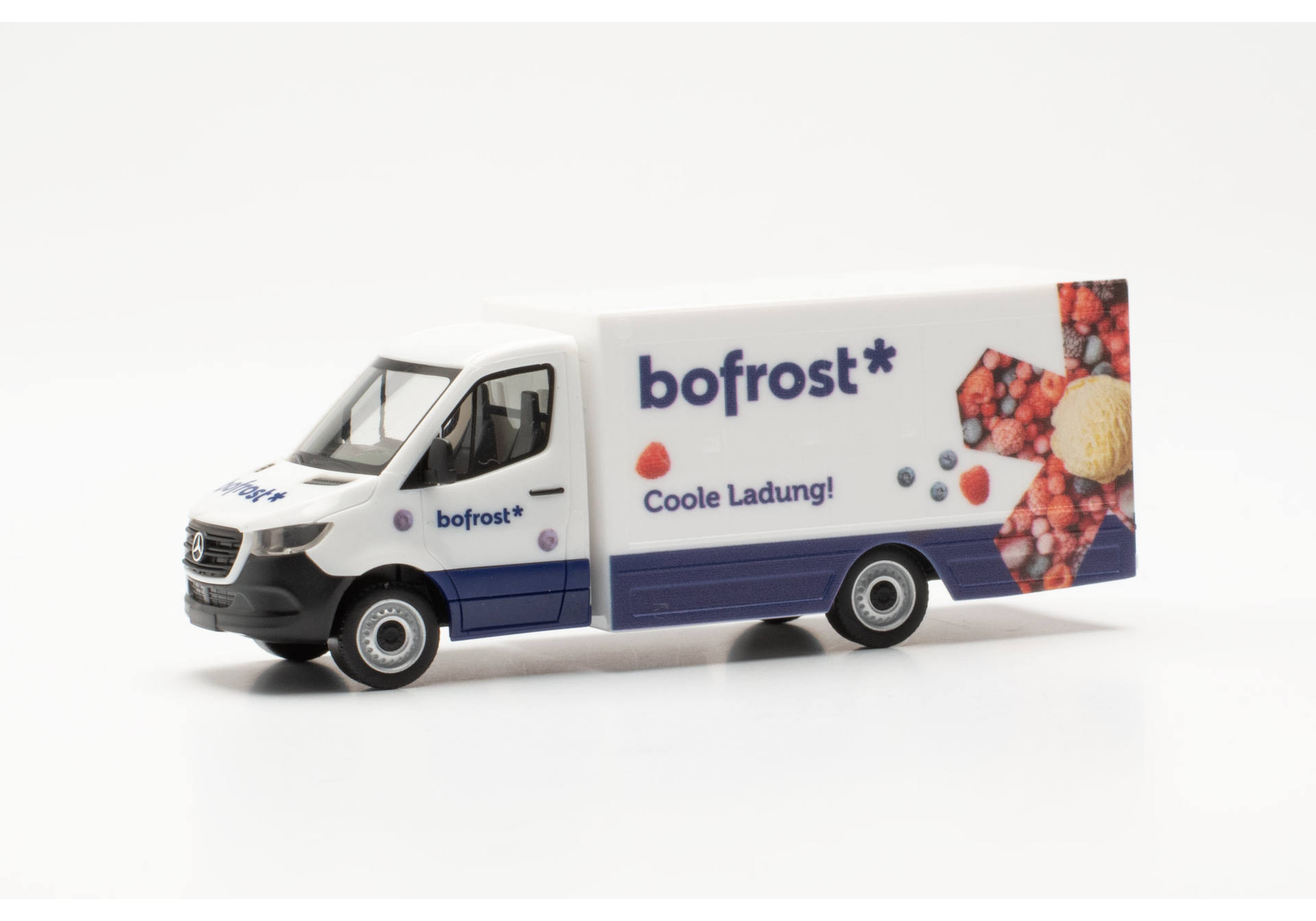 Mercedes-Benz Sprinter 18 refrigerated distribution vehicle "bofrost Obst/Austria"